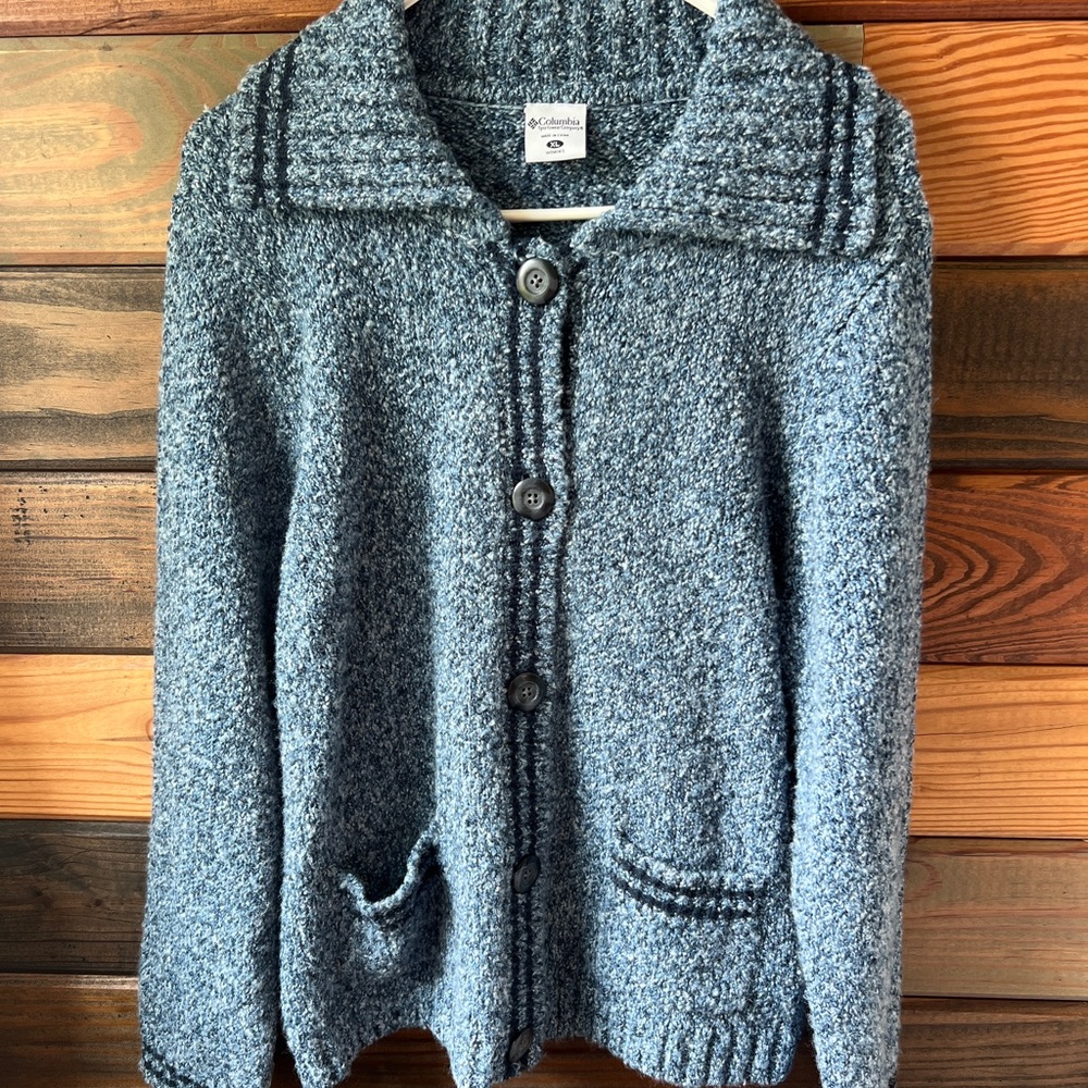 Columbia Women’s Fuzzy Thick Blue Button Up Cardigan Sweater Size XL